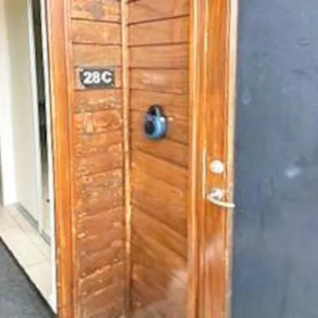4 Star In Apartment
